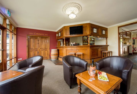 Clare Country Club - Accommodation QLD 26
