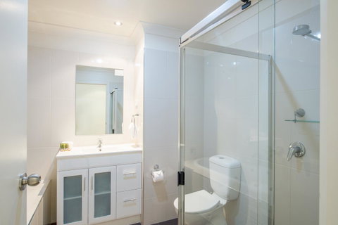Clare Country Club - Accommodation QLD 24