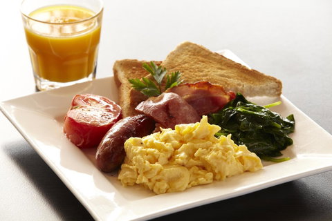 Clare Country Club - Accommodation QLD 1
