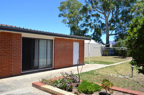 Prospect Holiday House - Accommodation QLD 7