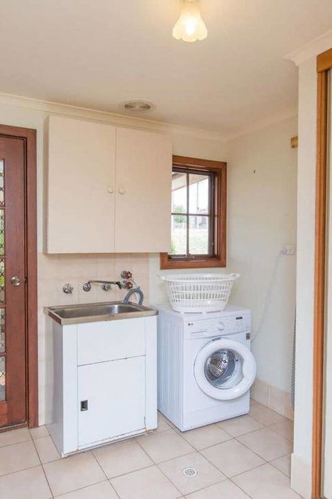Bimbadeen - Accommodation QLD 8