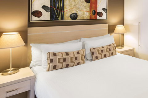 Apartments @ 16 Holdfast - Accommodation QLD 11