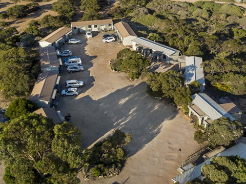 Border Village Roadhouse - Accommodation QLD 16