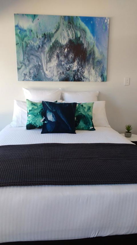 The Avenue Inn - Accommodation QLD 15