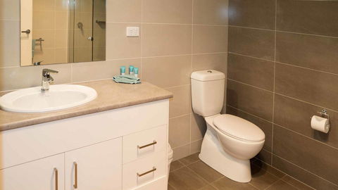 Wallaroo Holiday Park - Accommodation QLD 1
