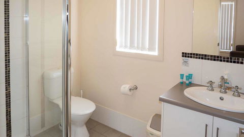 Wallaroo Holiday Park - Accommodation QLD 32