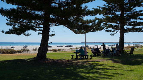 Wallaroo Holiday Park - Accommodation QLD 14