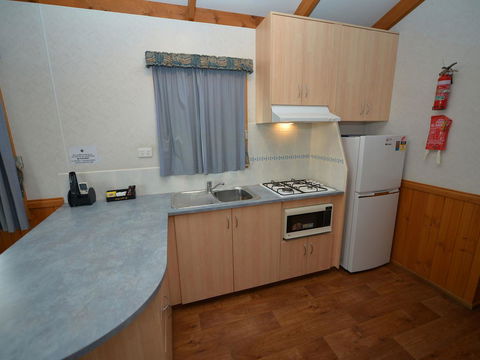 Echo Holiday Parks - Waikerie - Accommodation QLD 33