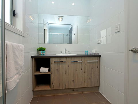 Echo Holiday Parks - Waikerie - Accommodation QLD 17