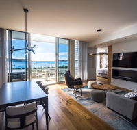 Promenade Penthouse Apartment - Accommodation QLD