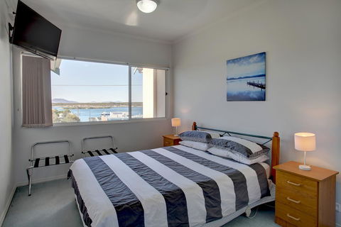 Bay Bliss - Accommodation QLD 11