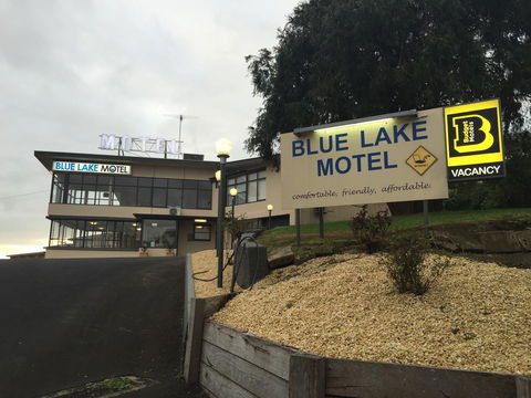 Blue Lake Motel - Accommodation QLD 0