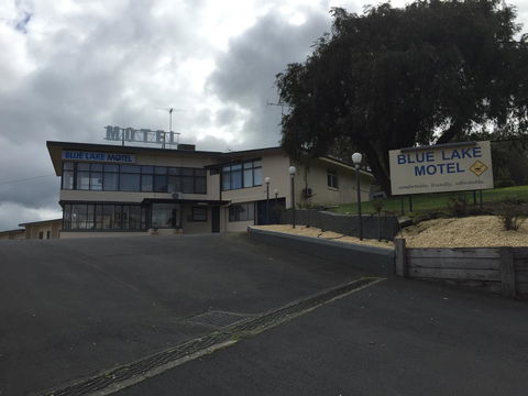 Blue Lake Motel - Accommodation QLD 5