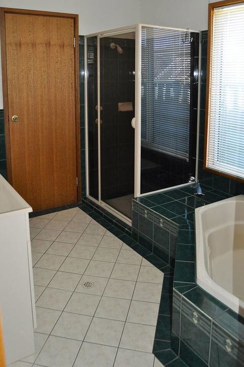 Baywatch - Accommodation QLD 1