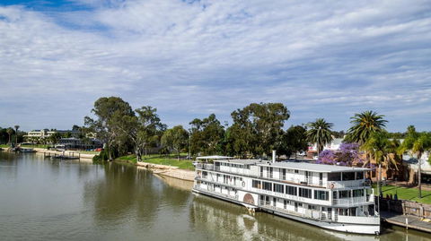 Murray River Queen - Accommodation QLD 0