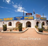 Radeka Downunder Underground Motel - Accommodation QLD