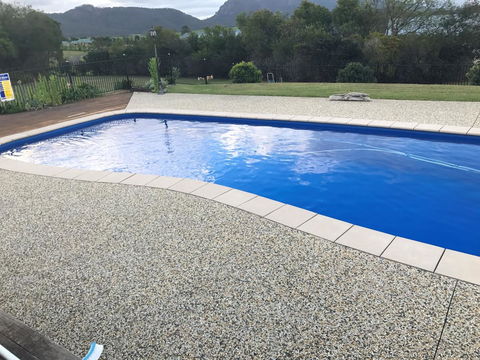 Avon View Stays Accommodation. - Accommodation QLD 5