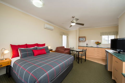 Breakfree Port Pirie - Accommodation QLD 20