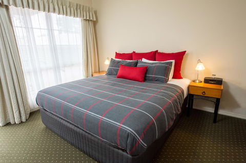 Breakfree Port Pirie - Accommodation QLD 18