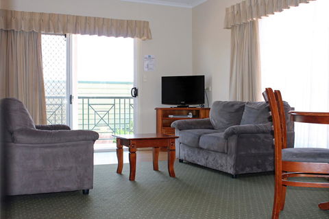 Breakfree Port Pirie - Accommodation QLD 10