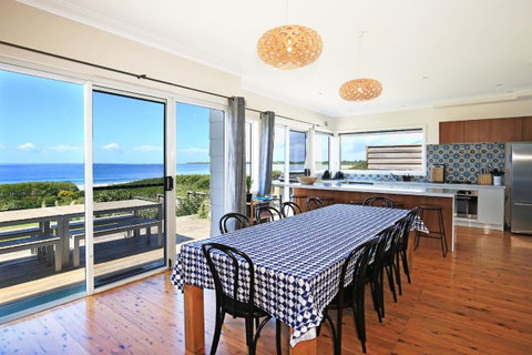 Culburra Beachhouse - Accommodation QLD 6