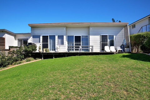 Culburra Beachhouse - Accommodation QLD 11