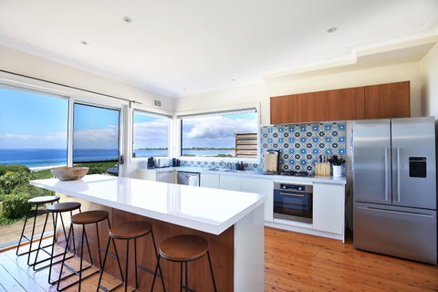 Culburra Beachhouse - Accommodation QLD 1