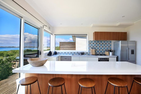 Culburra Beachhouse - Accommodation QLD 13