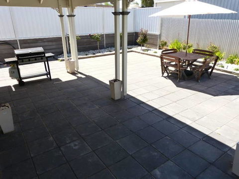 Moontana - Accommodation QLD 10