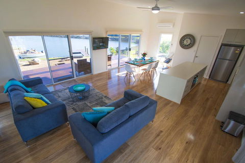 Villa Serra - Accommodation QLD 1