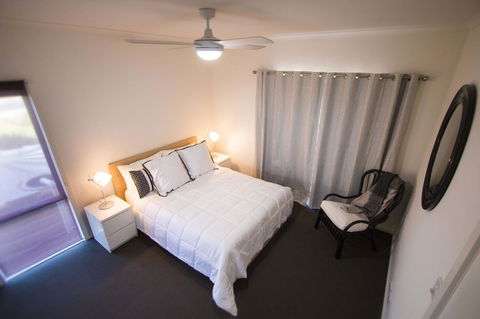 Villa Serra - Accommodation QLD 8