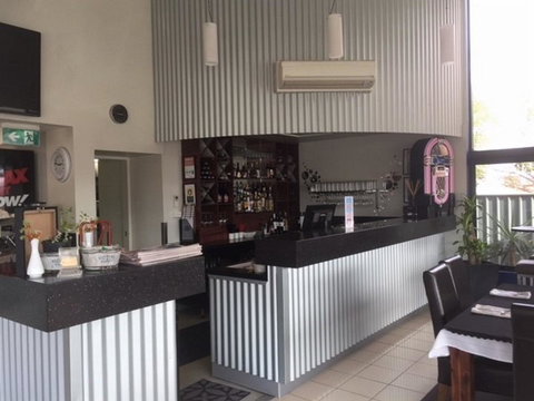 Station Motel - Accommodation QLD 6