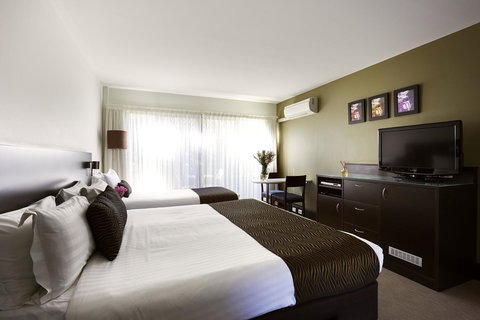 Station Motel - Accommodation QLD 11