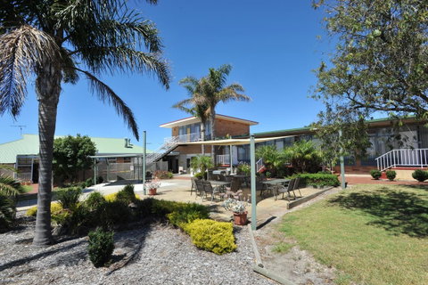 Kangaroo Island Seaview Motel - Accommodation QLD 7