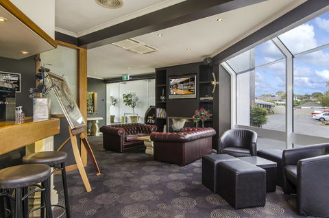 The Commodore - Accommodation QLD 3