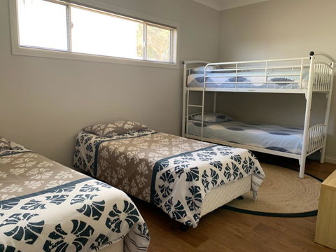 Waterfront On Osprey - Accommodation QLD 16