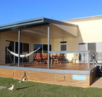 Waterfront on Osprey - Accommodation QLD