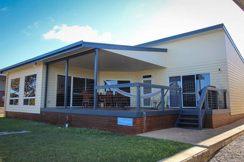 Waterfront On Osprey - Accommodation QLD 18