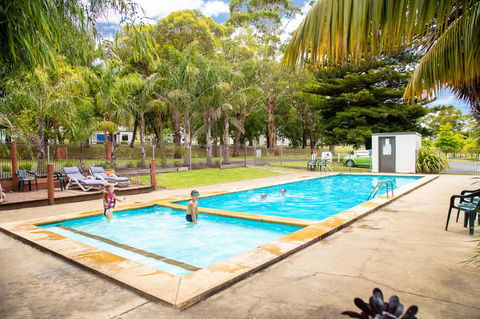 Blue Lake Holiday Park - Accommodation QLD 6