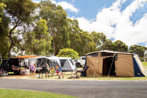 Blue Lake Holiday Park - Accommodation QLD 9