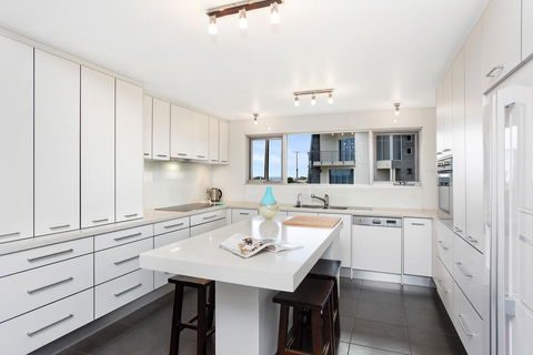 Esplanade Escape - Accommodation QLD 36