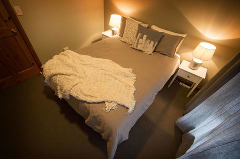 Limestone Ridge - Accommodation QLD 11