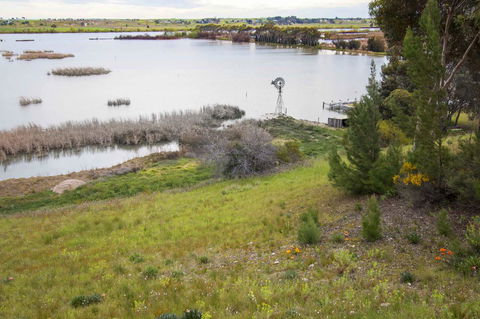 Limestone Ridge - Accommodation QLD 17