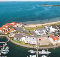 Mariners Cay Apartment - Accommodation QLD