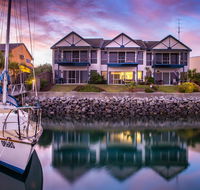 Marina Reflections - Accommodation QLD