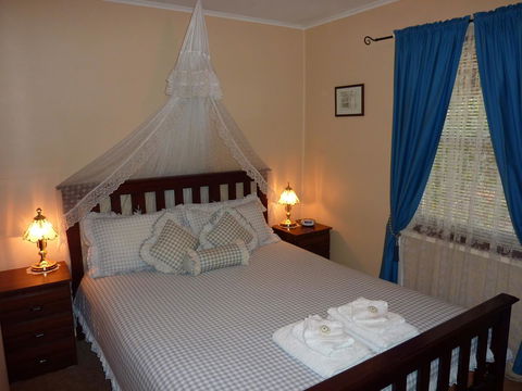 Ruby\'s Cottage - Accommodation QLD 9
