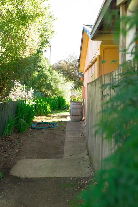 Ruby\'s Cottage - Accommodation QLD 18