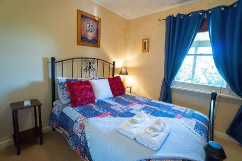 Ruby\'s Cottage - Accommodation QLD 12