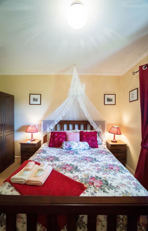 Ruby\'s Cottage - Accommodation QLD 11