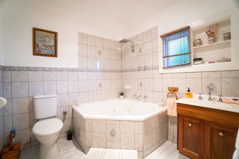 Ruby\'s Cottage - Accommodation QLD 6